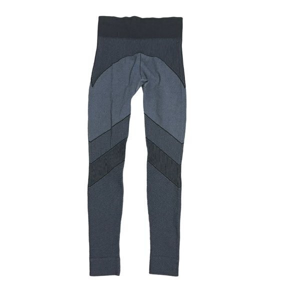 Athleta‎ Womens Size Small Gray Black Flurry Base Layer Tight Leggings - Picture 8 of 8